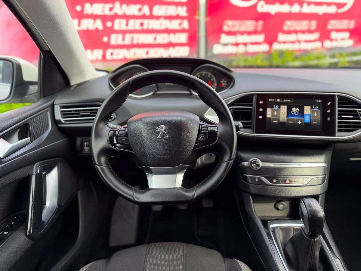 peugeot-308-2015-gasolina-1199cc
