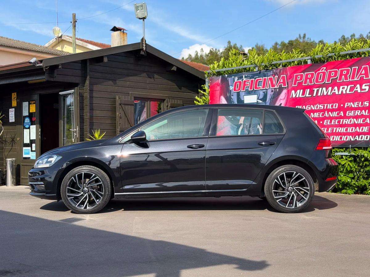 volkswagen-golf-2018-diesel-1598cc