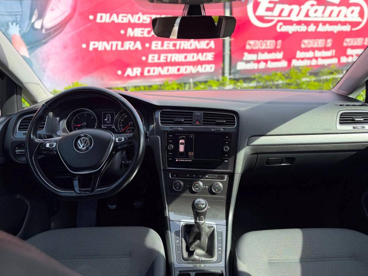 volkswagen-golf-2018-diesel-1598cc