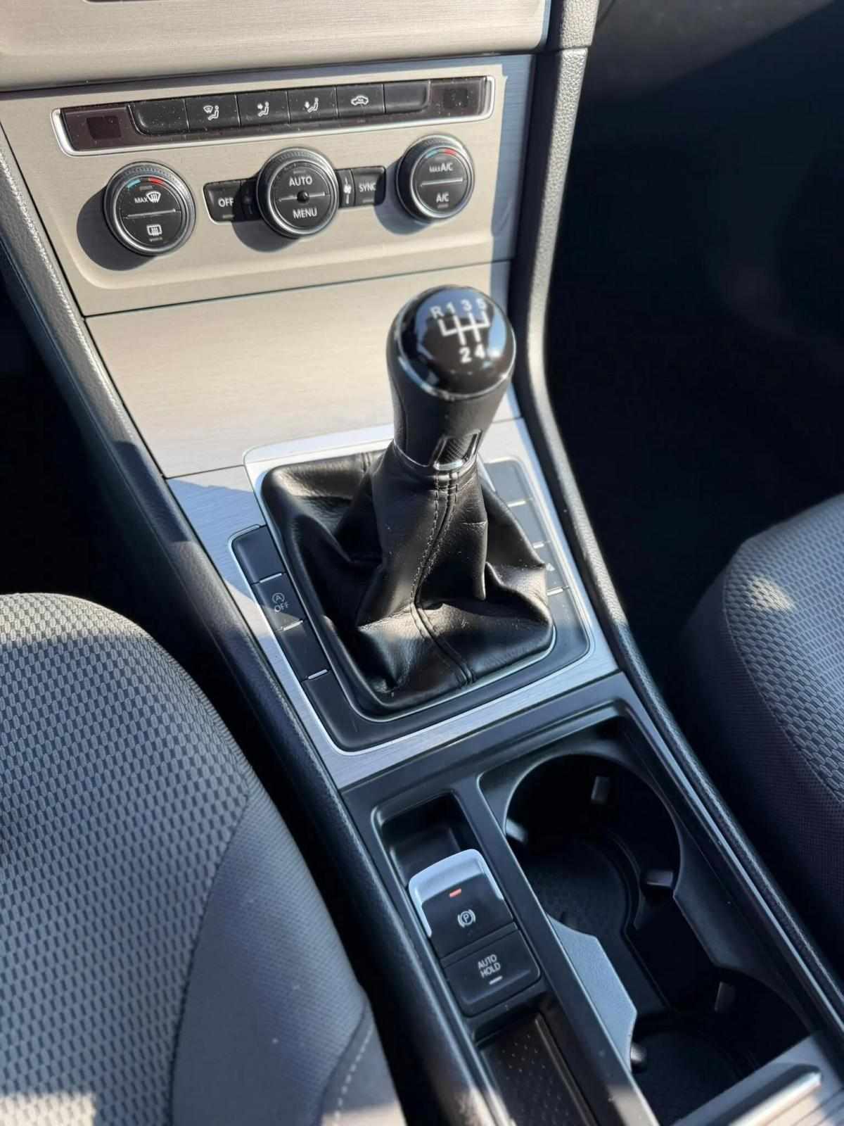 volkswagen-golf-2015-diesel-1598cc