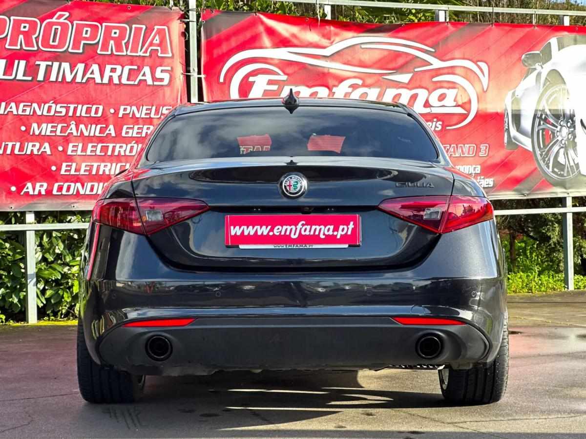 alfa-romeo-giulia-2022-diesel-2143cc