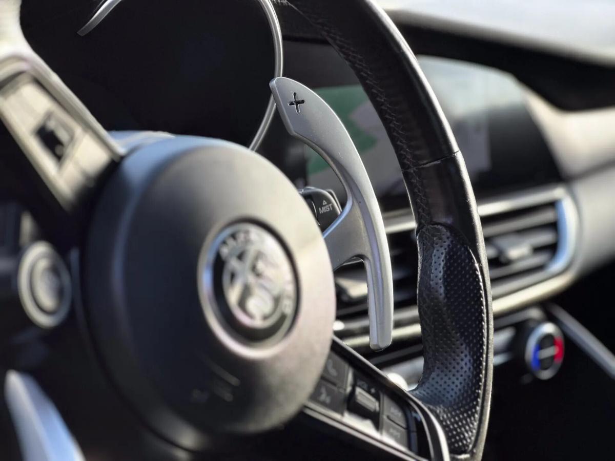 alfa-romeo-giulia-2022-diesel-2143cc