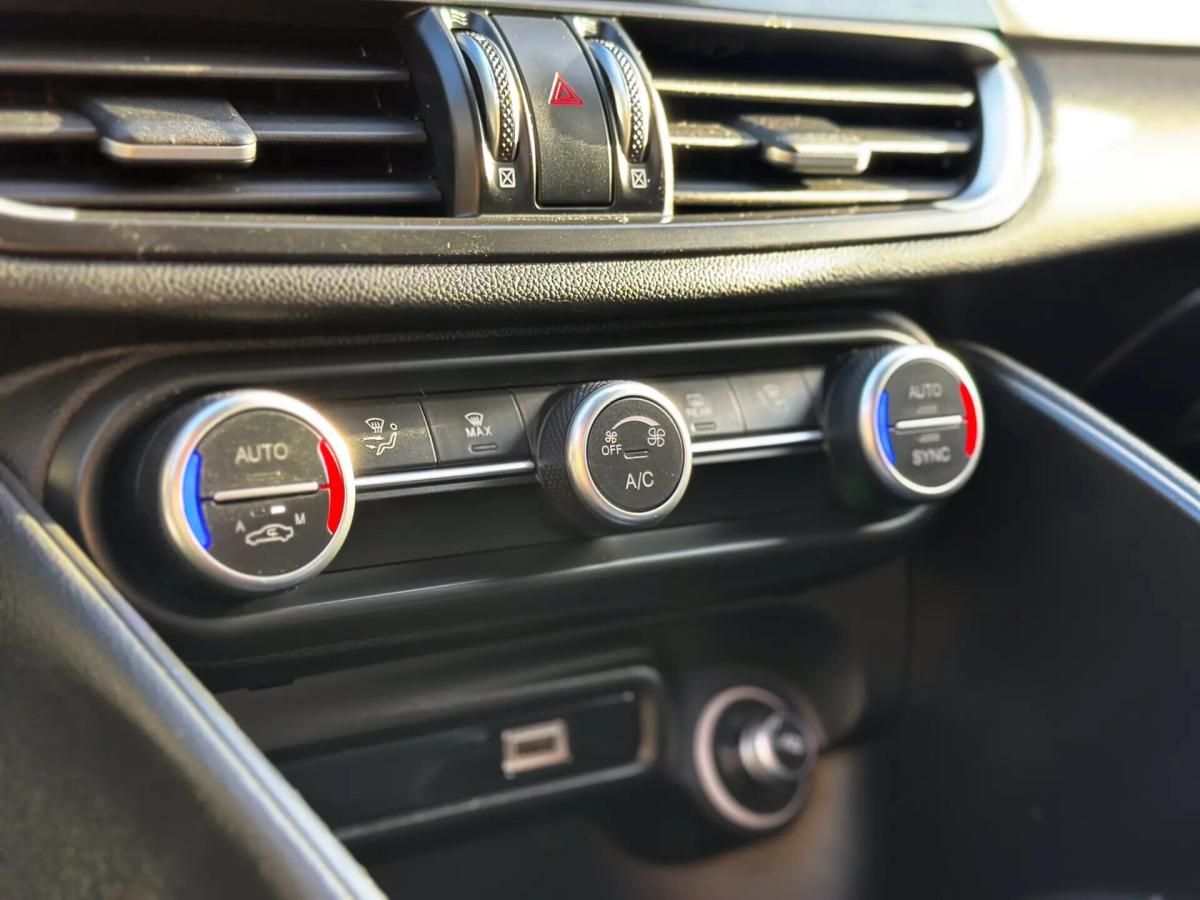 alfa-romeo-giulia-2022-diesel-2143cc
