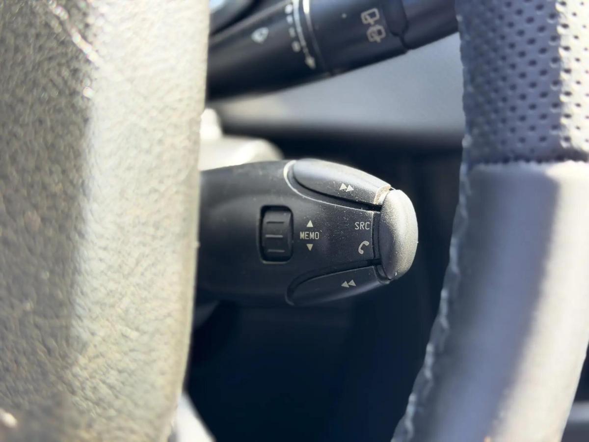 peugeot-207-2010-diesel-1398cc