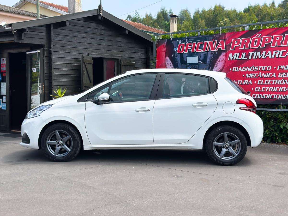peugeot-208-2019-diesel-1499cc