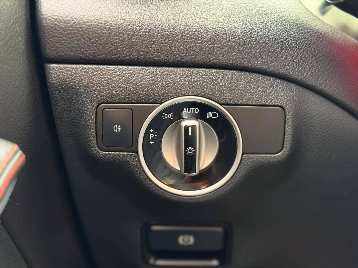 mercedes-benz-cla-220-cdi-shooting-brake-2016-diesel-2143cc
