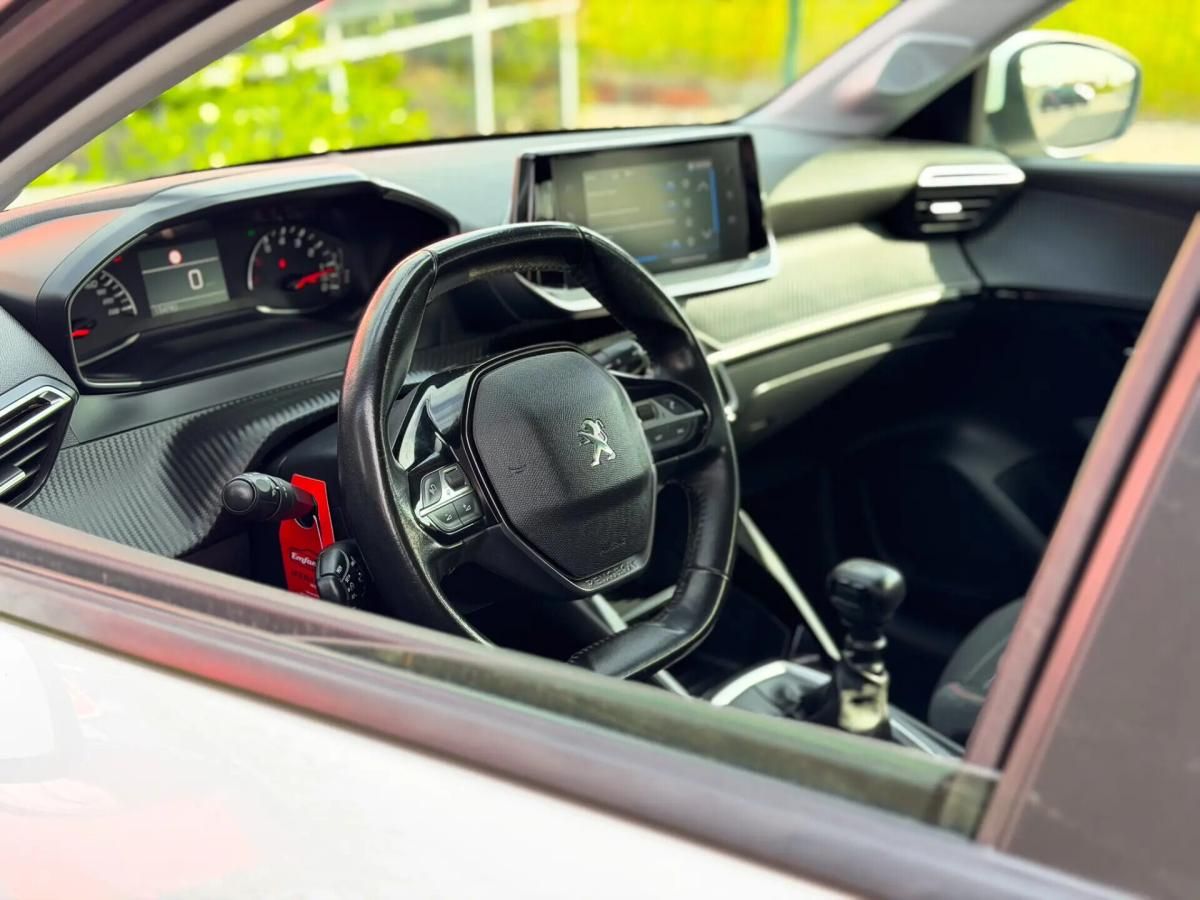 peugeot-208-2020-diesel-1499cc