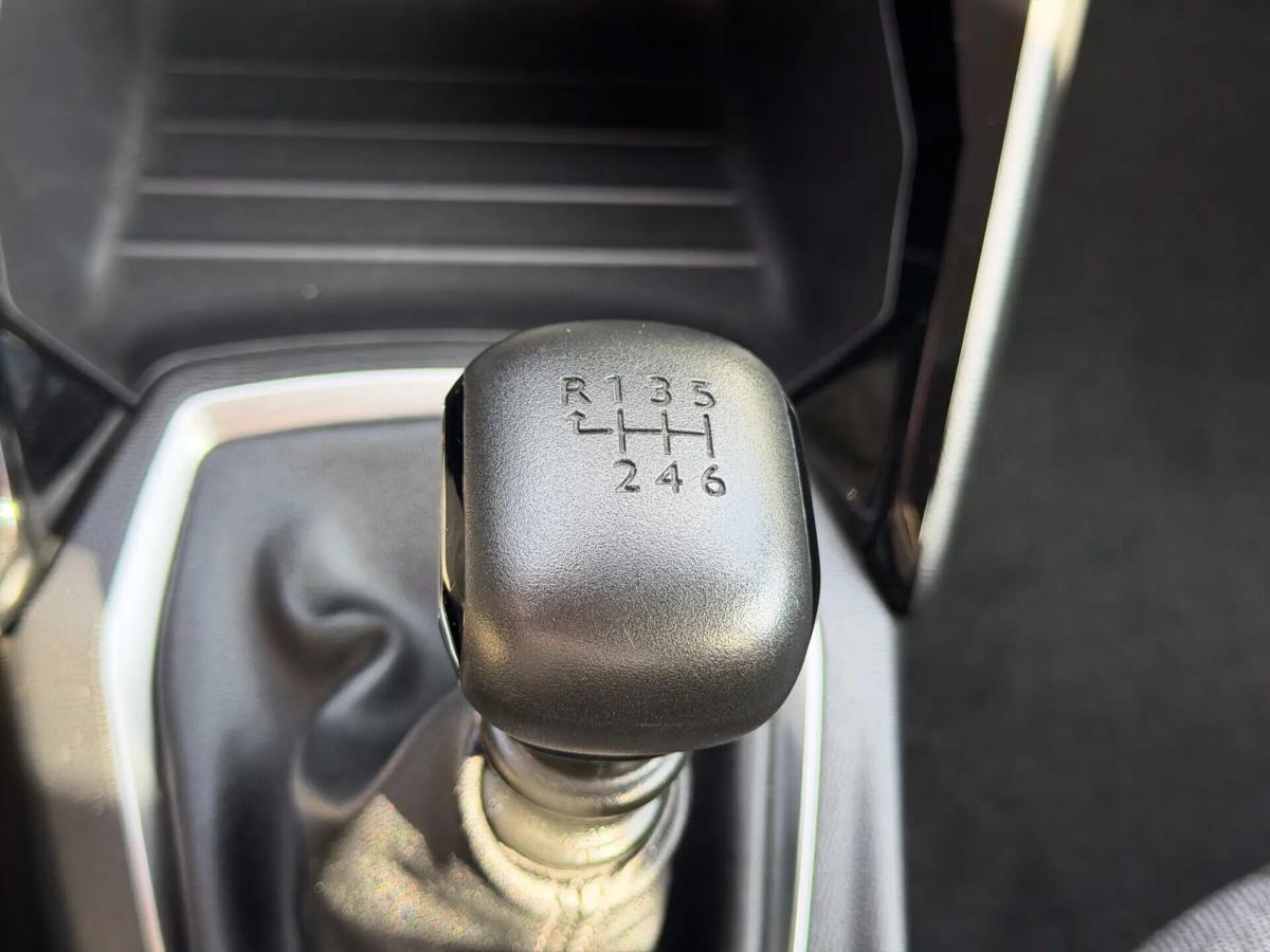 peugeot-208-2020-diesel-1499cc