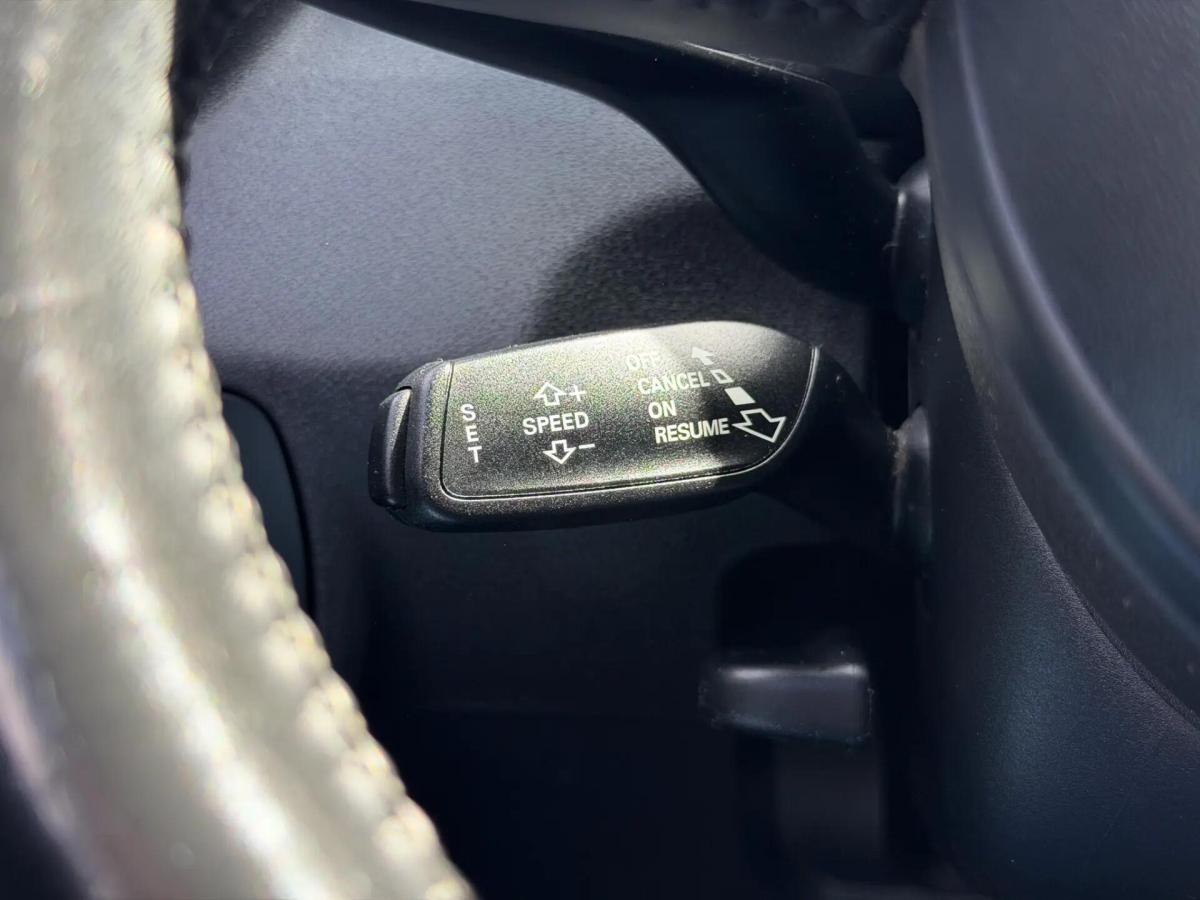 audi-a1-sportback-2013-diesel-1598cc
