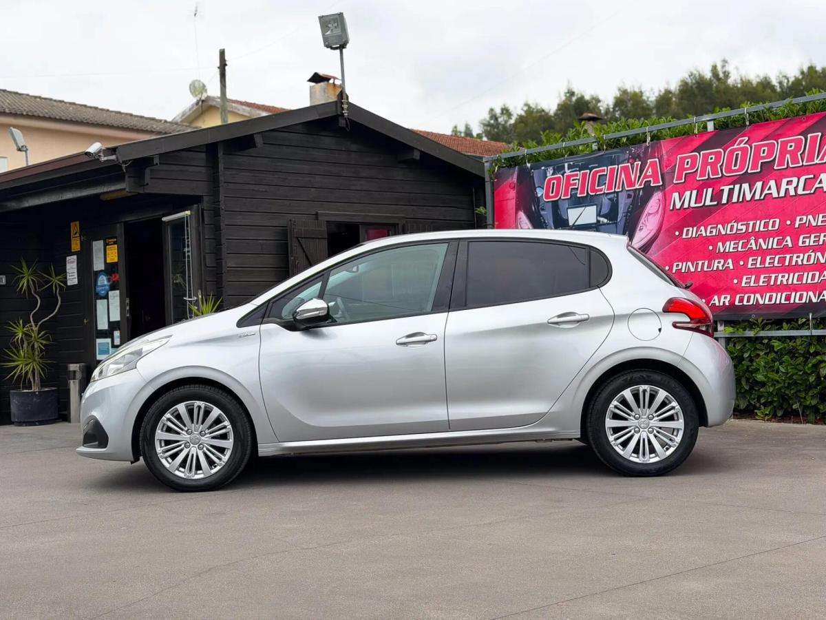 peugeot-208-2018-diesel-1560cc