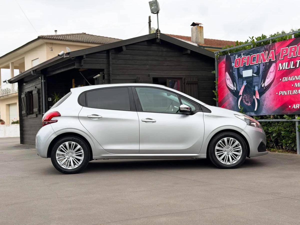 peugeot-208-2018-diesel-1560cc