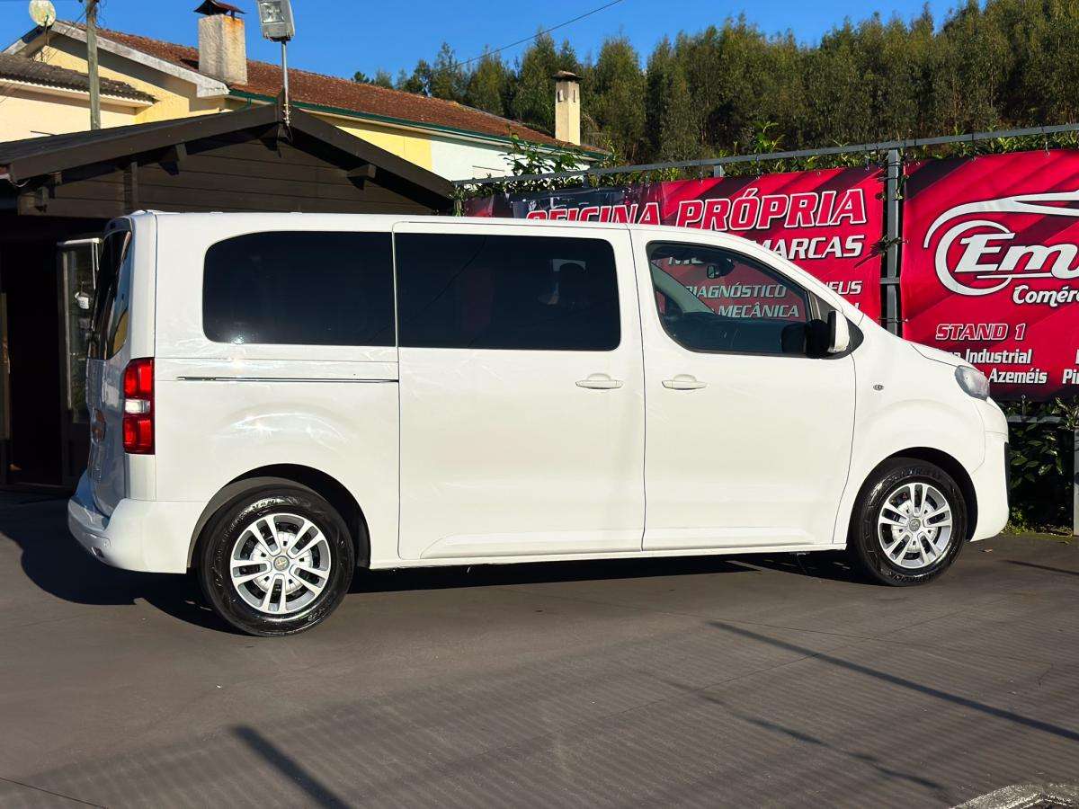 peugeot-traveller-2018-diesel-1499cc