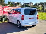 peugeot-traveller-2018-diesel-1499cc