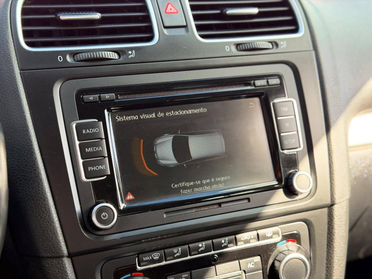 volkswagen-golf-2009-diesel-1598cc