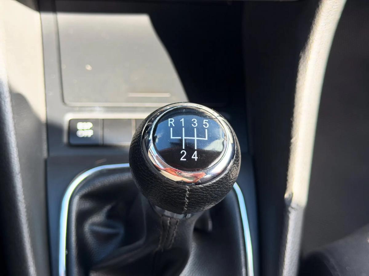 volkswagen-golf-2009-diesel-1598cc