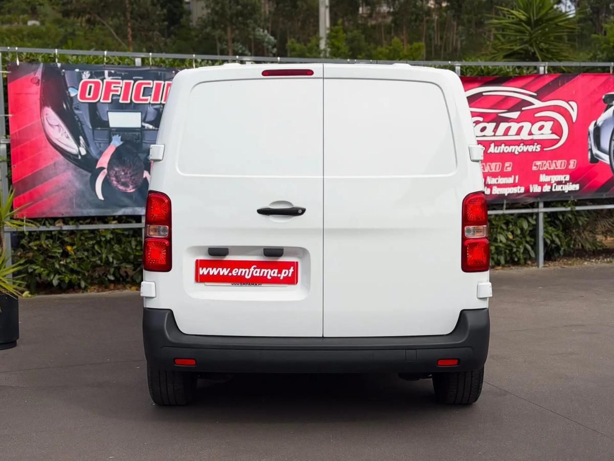 fiat-scudo-2022-diesel-1499cc