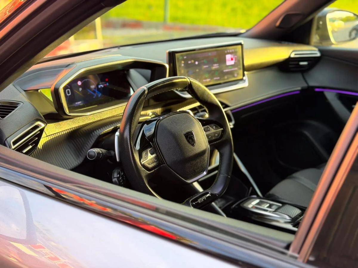 peugeot-2008-2023-gasolina-1199cc