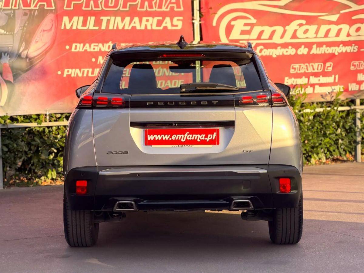 peugeot-2008-2023-gasolina-1199cc