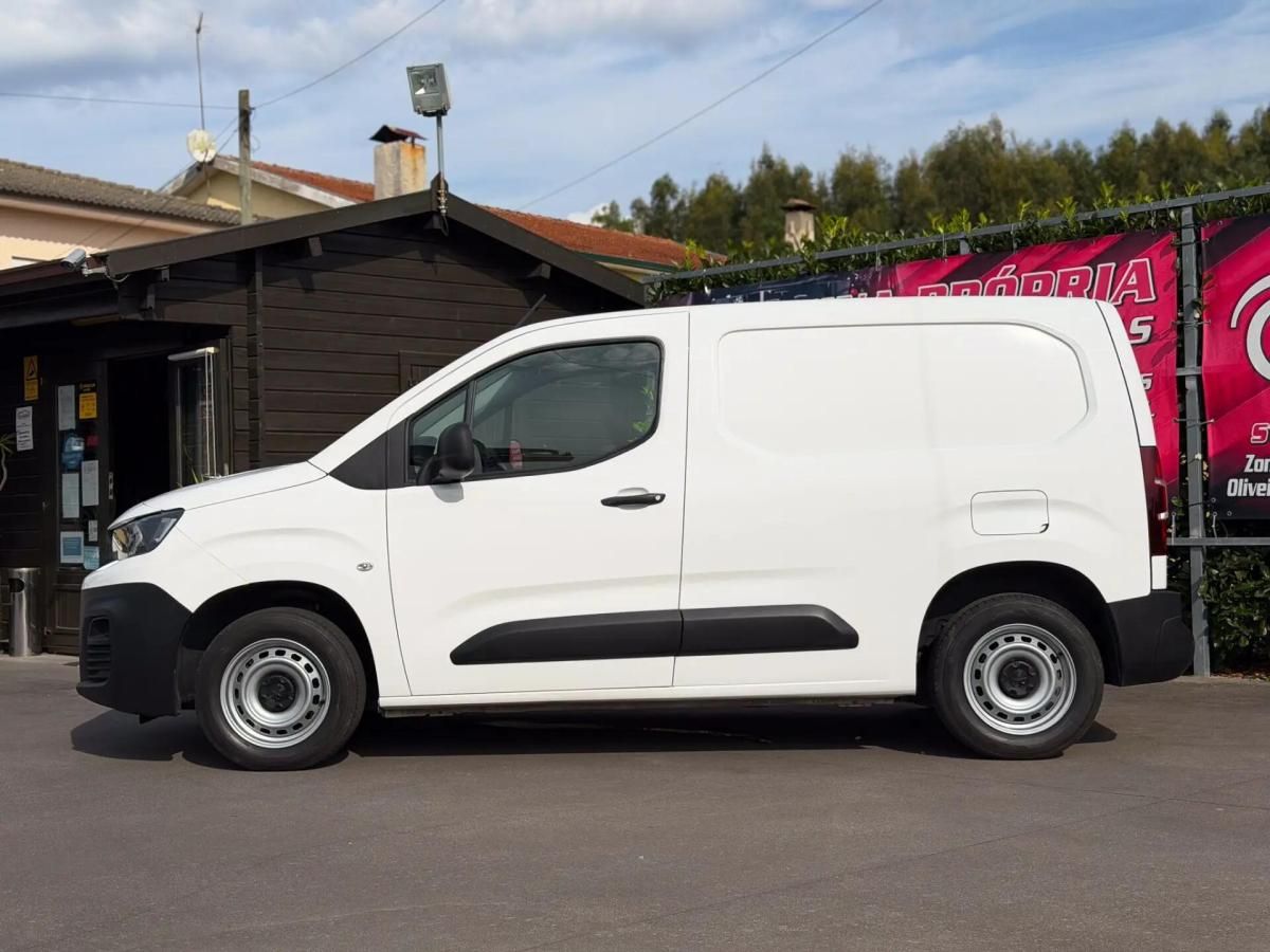 peugeot-partner-2022-diesel-1499cc