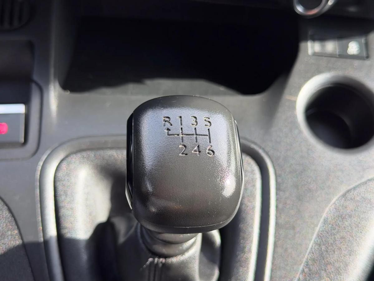 peugeot-partner-2022-diesel-1499cc