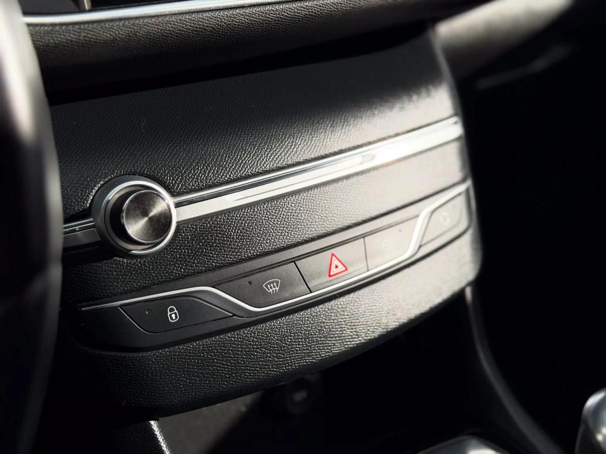 peugeot-308-sw-2019-diesel-1499cc