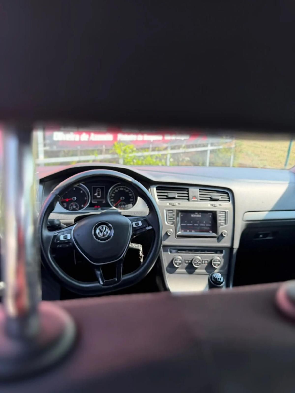volkswagen-golf-2013-diesel-1598cc