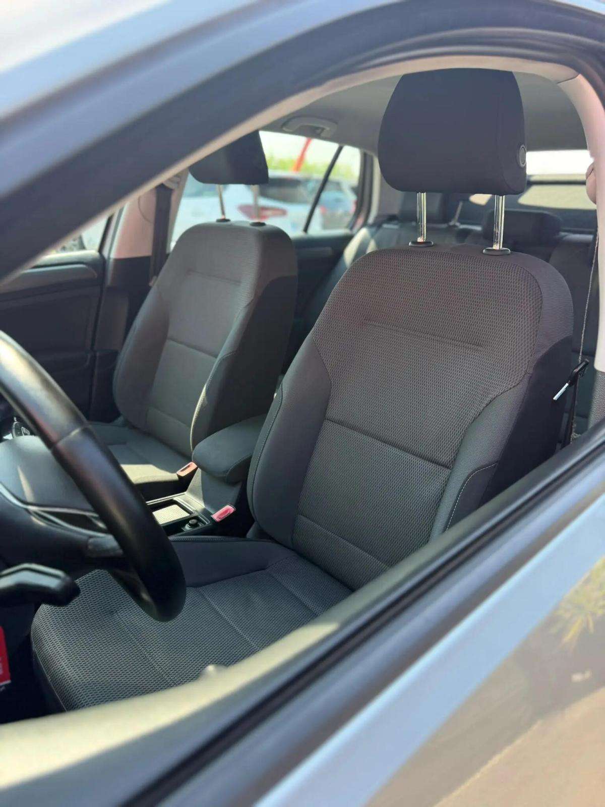 volkswagen-golf-2013-diesel-1598cc