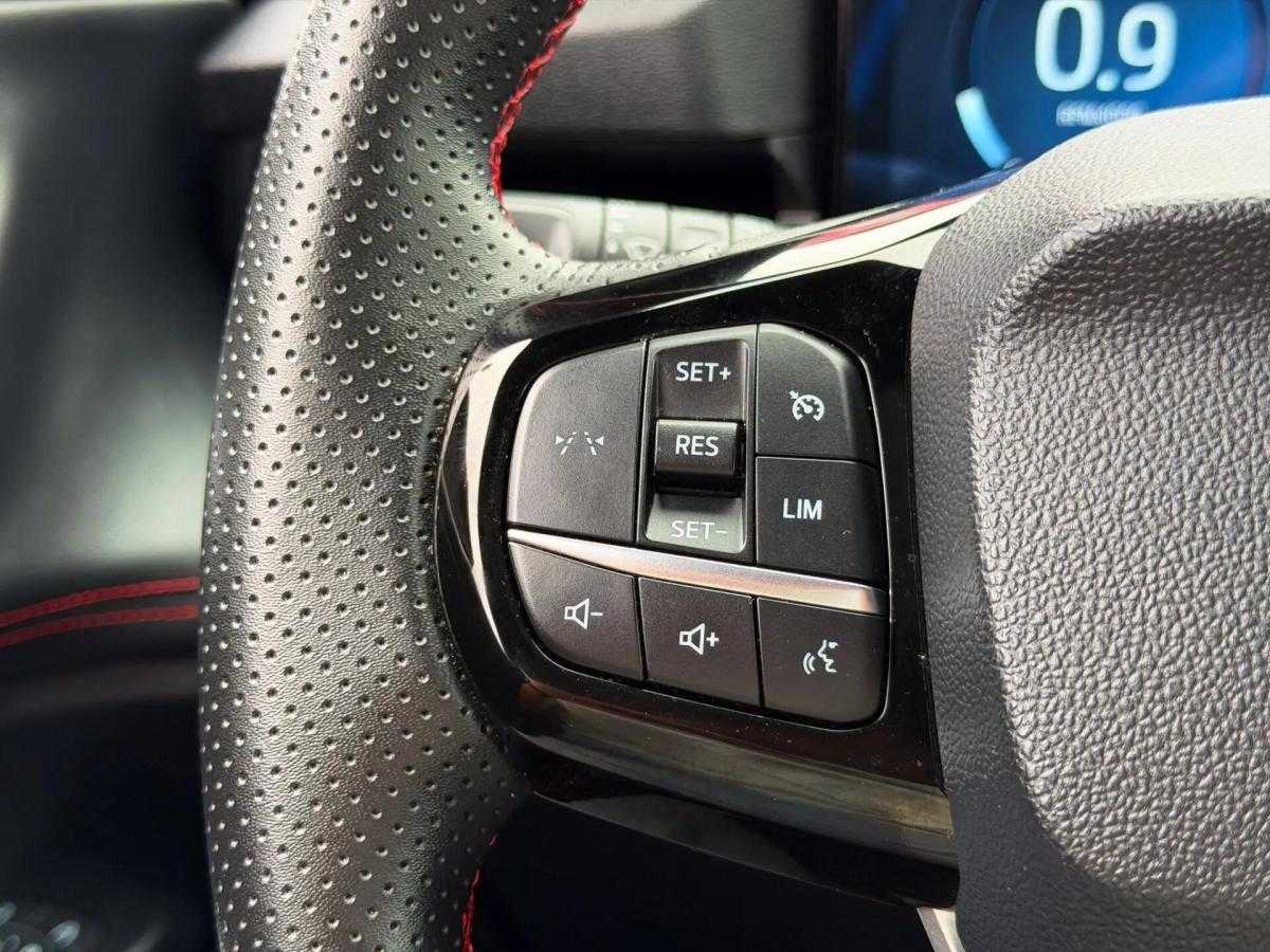 ford-puma-2025-gasolina-998cc
