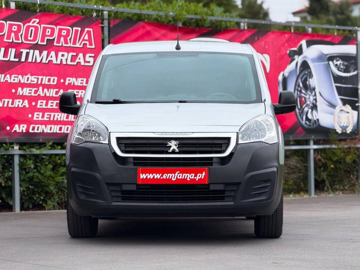 peugeot-partner-2018-diesel-1560cc
