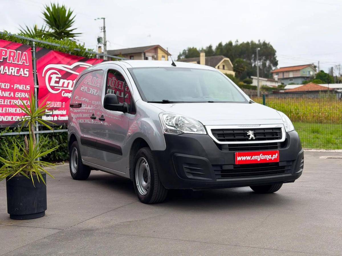peugeot-partner-2018-diesel-1560cc