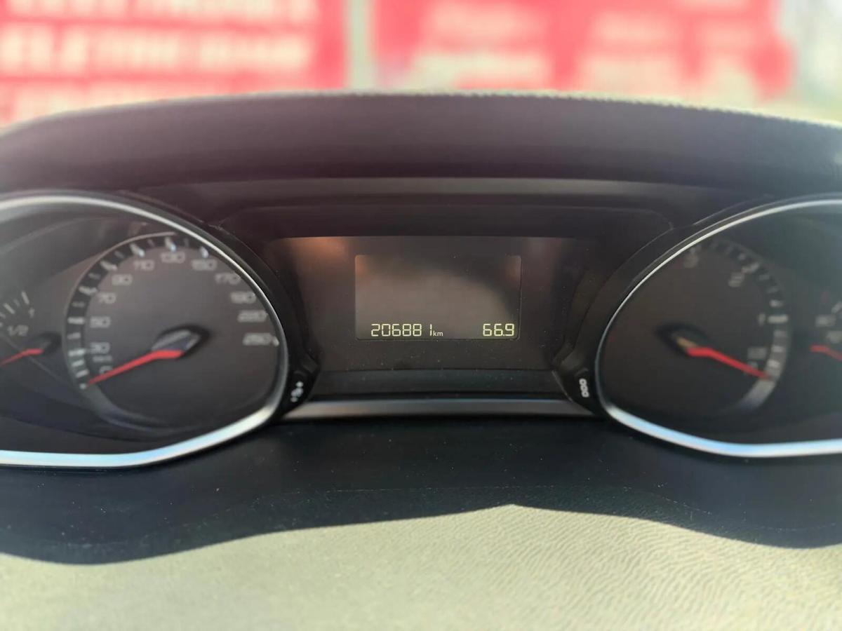 peugeot-308-2015-diesel-1560cc