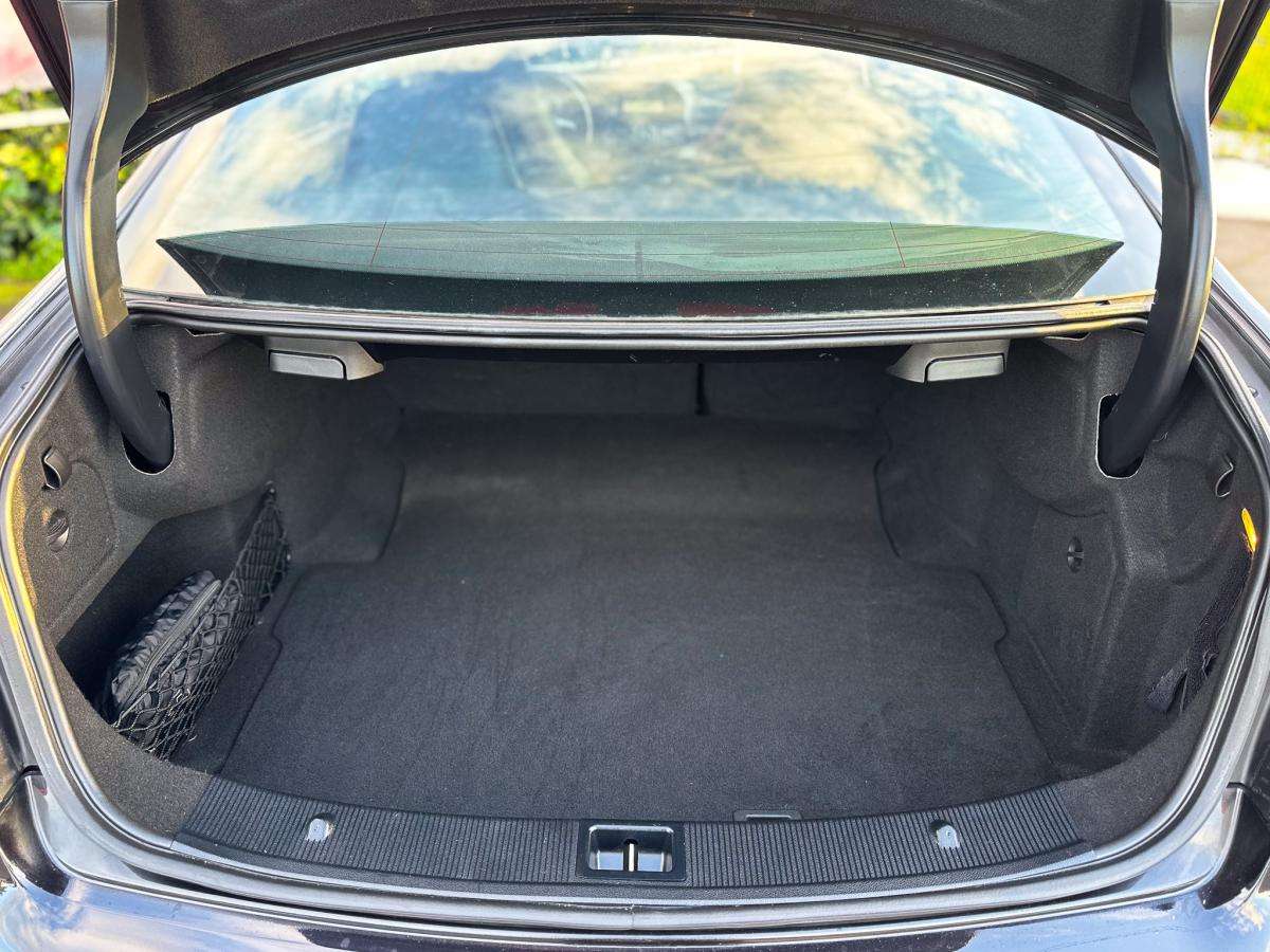 mercedes-benz-classe-e-2015-diesel-2143cc