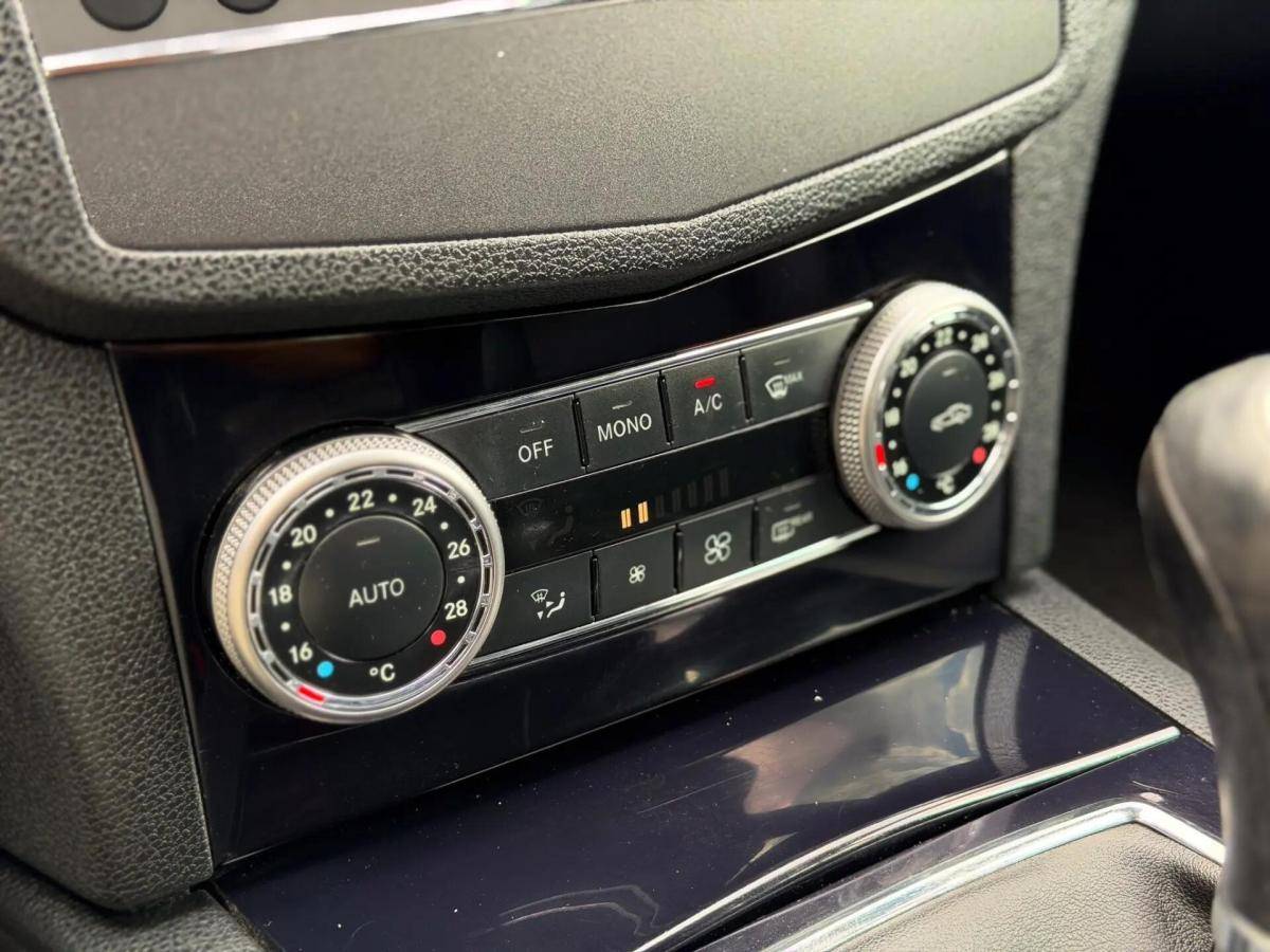 mercedes-benz-classe-c-c-220-cdi-2010-diesel-2143cc