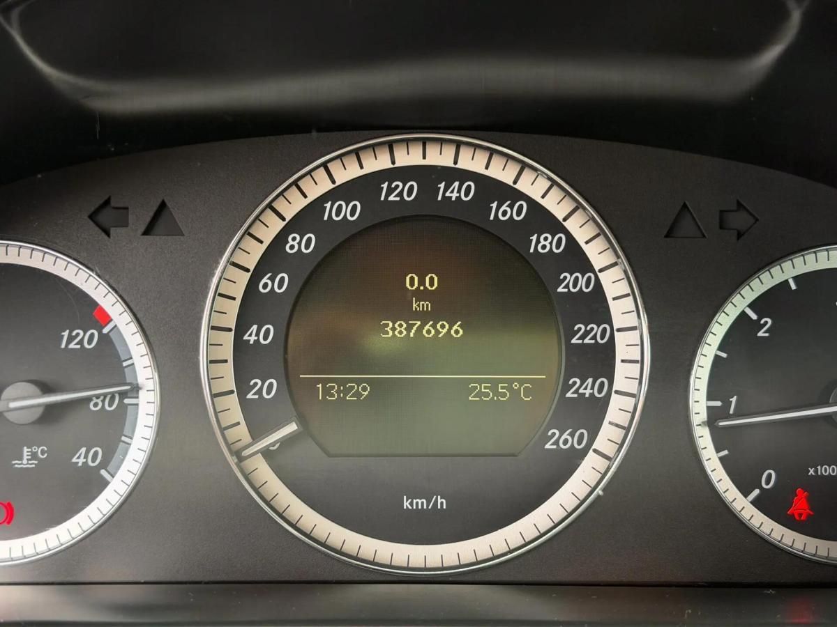 mercedes-benz-classe-c-c-220-cdi-2010-diesel-2143cc