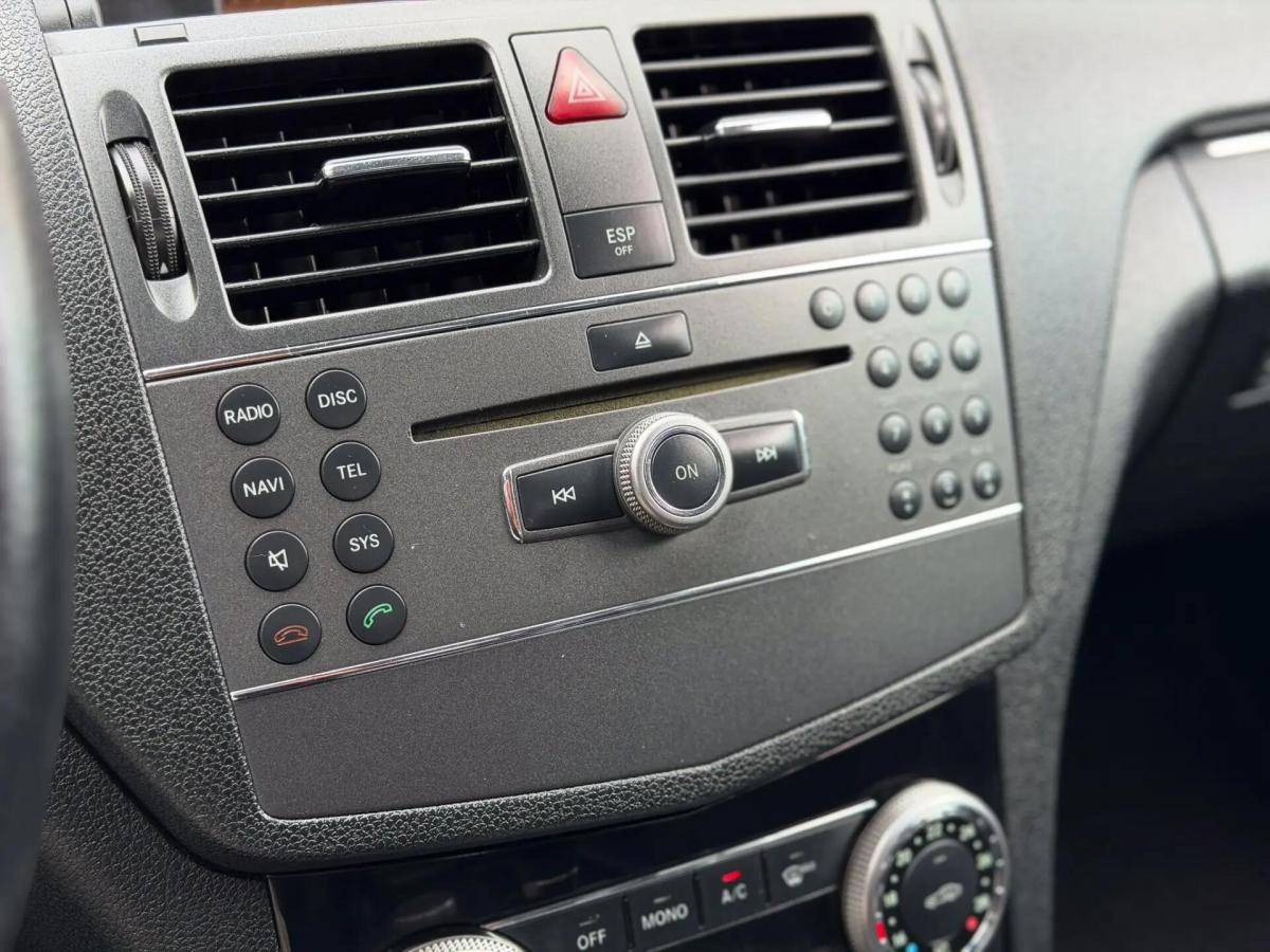 mercedes-benz-classe-c-c-220-cdi-2010-diesel-2143cc