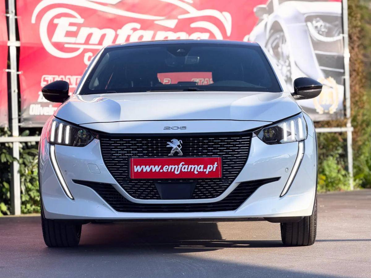 peugeot-208-2022-diesel-1499cc