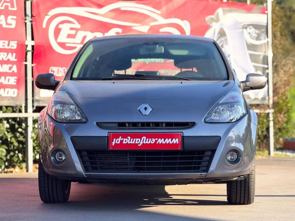 renault-clio-2012-diesel-1461cc