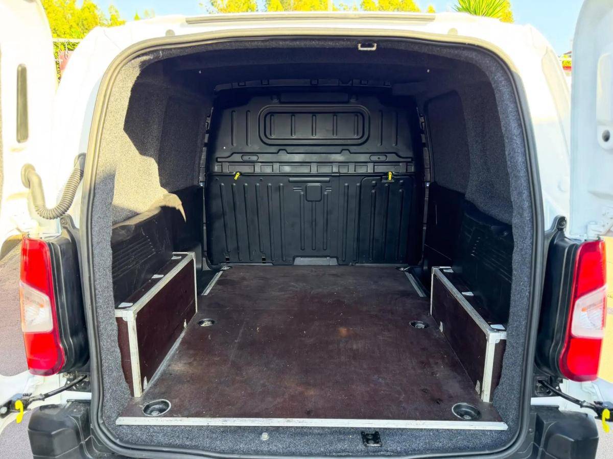 citroen-berlingo-2024-diesel-1499cc