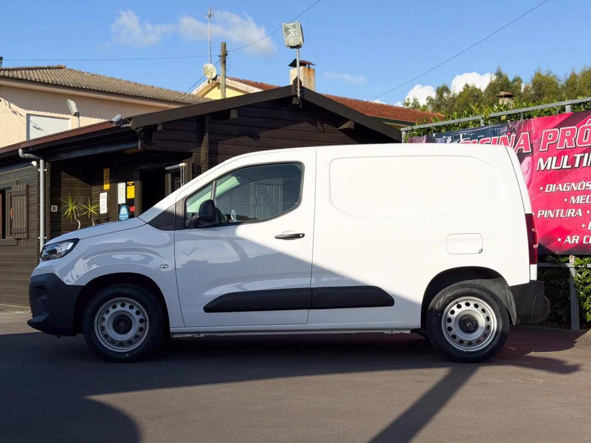 citroen-berlingo-2024-diesel-1499cc
