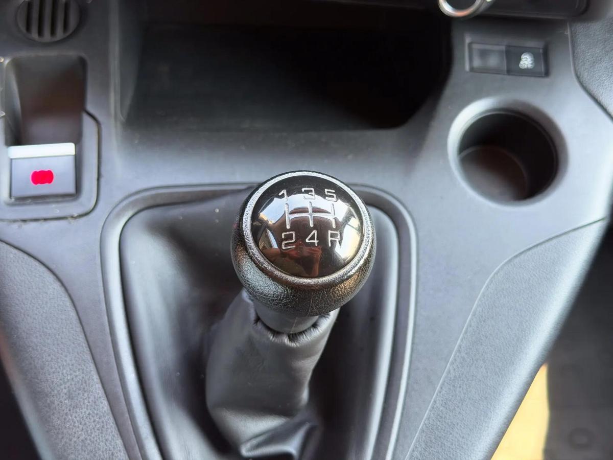 peugeot-partner-2020-diesel-1499cc