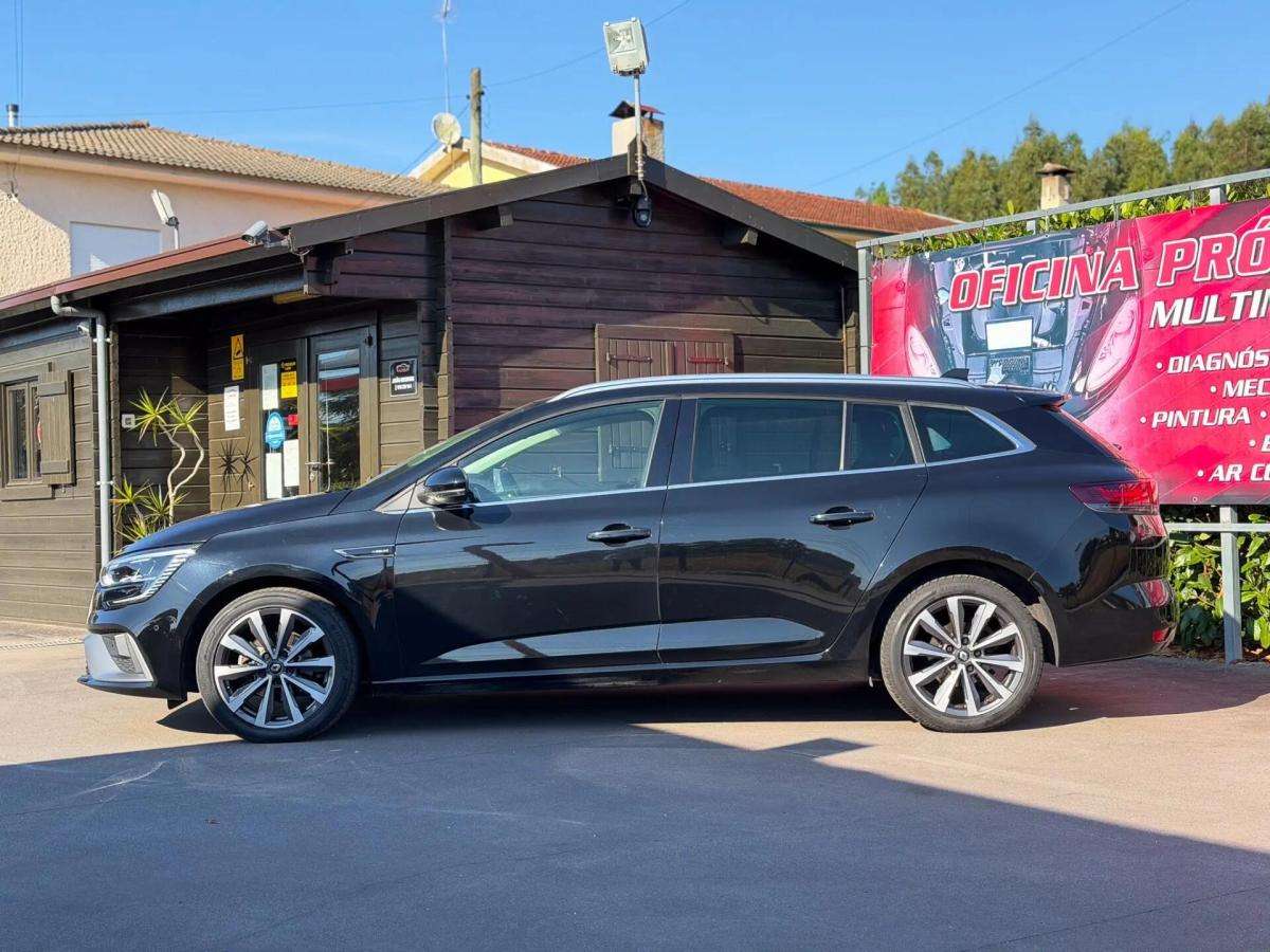 renault-megane-sport-tourer-2021-diesel-1461cc