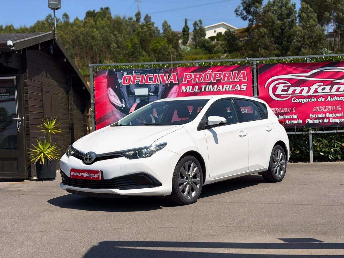 toyota-auris-2015-diesel-1364cc