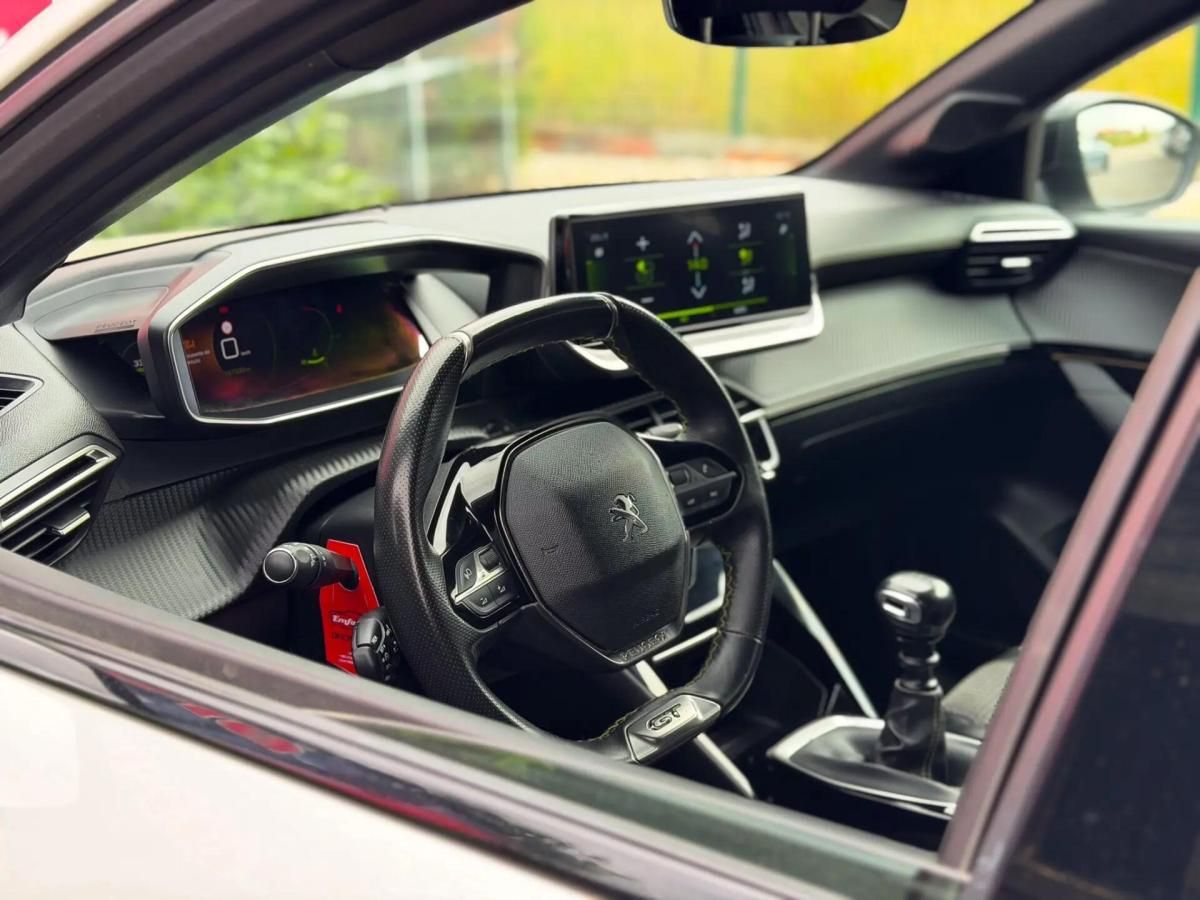 peugeot-208-2022-diesel-1499cc