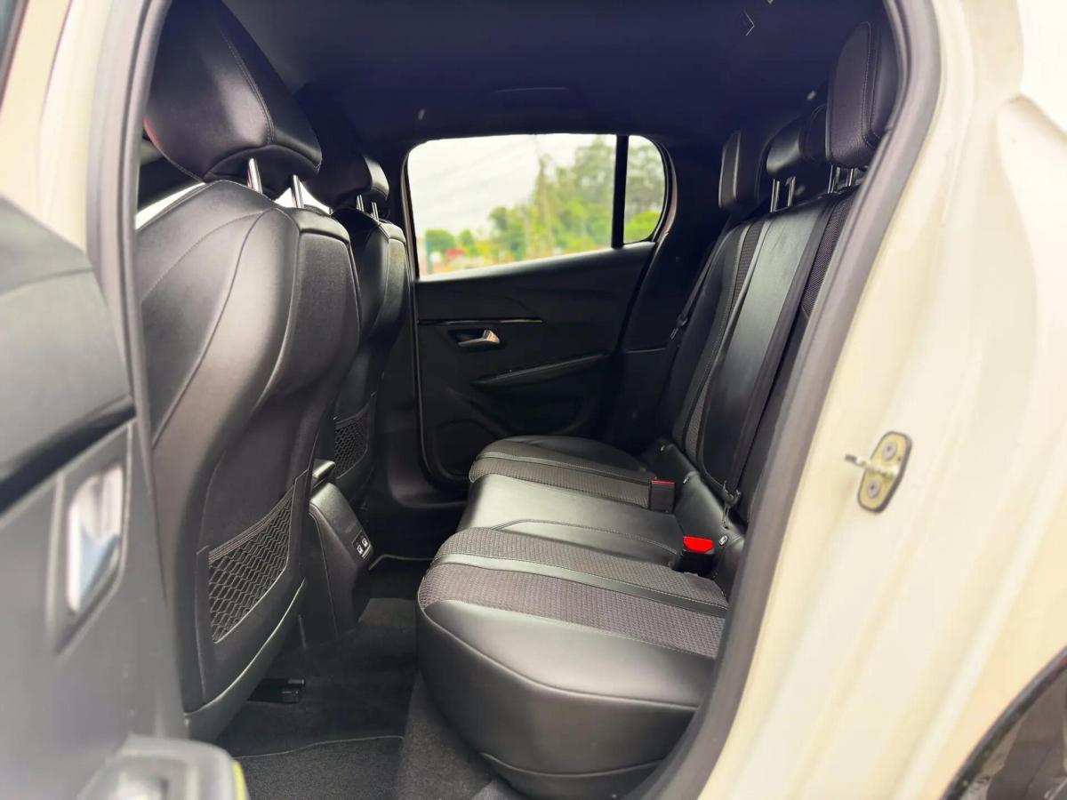 peugeot-208-2022-diesel-1499cc