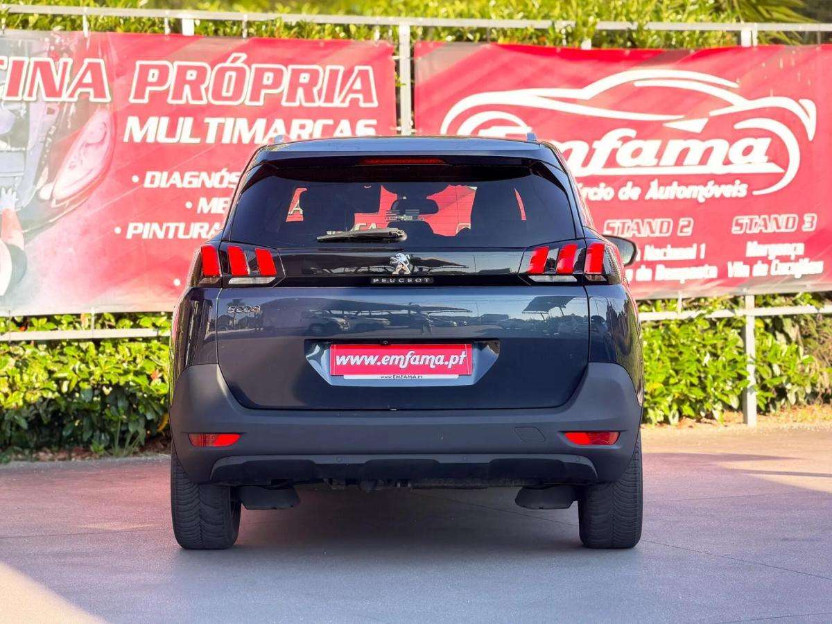 peugeot-5008-2017-diesel-1560cc