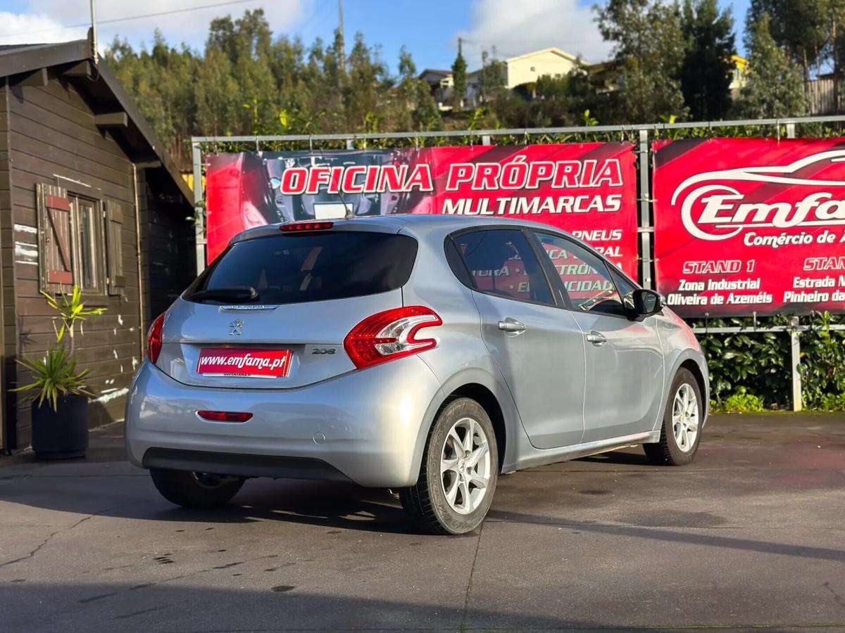 peugeot-208-2012-diesel-1398cc