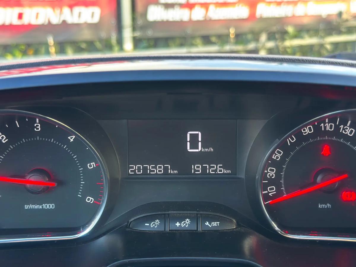 peugeot-208-2012-diesel-1398cc