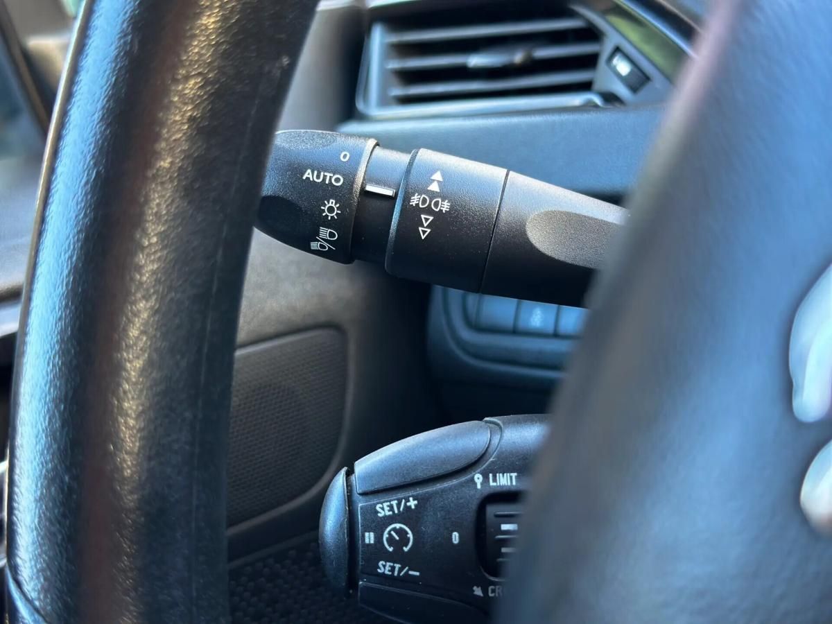 peugeot-208-2012-diesel-1398cc