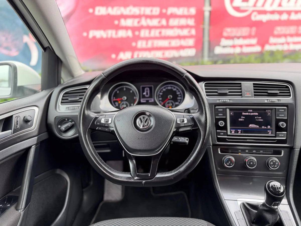 volkswagen-golf-2017-diesel-1598cc