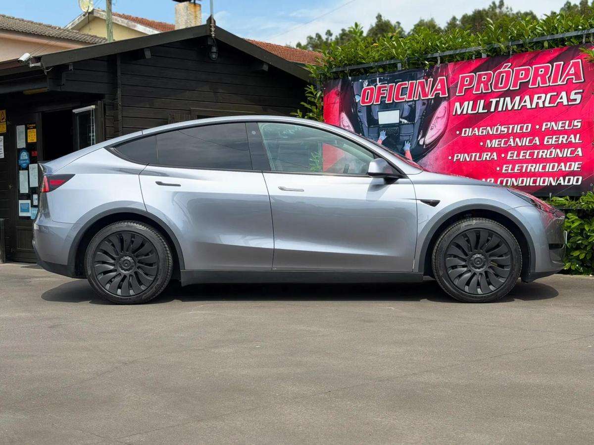 tesla-model-y-2023-eletrico-0cc